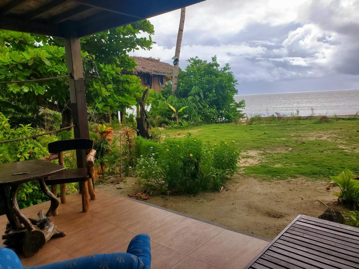 Patrick'S On The Beach Resort General Luna  Exteriör bild